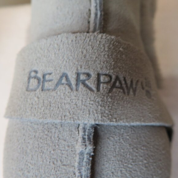 NWOT Women's BearPaw Roxy Gray Suede Boot Size 10 - Picture 4 of 8